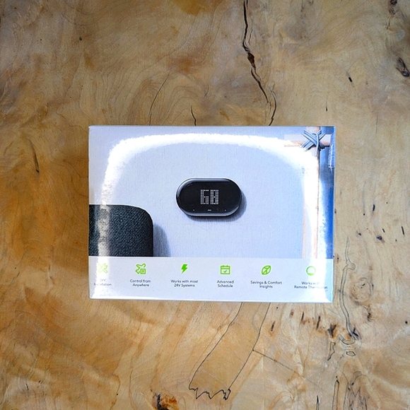 Degrii Smart Thermostat with Remote - Picture 2 of 8
